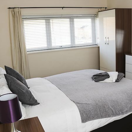 Parks Nest 5 Apartment Kingston upon Hull Exterior photo