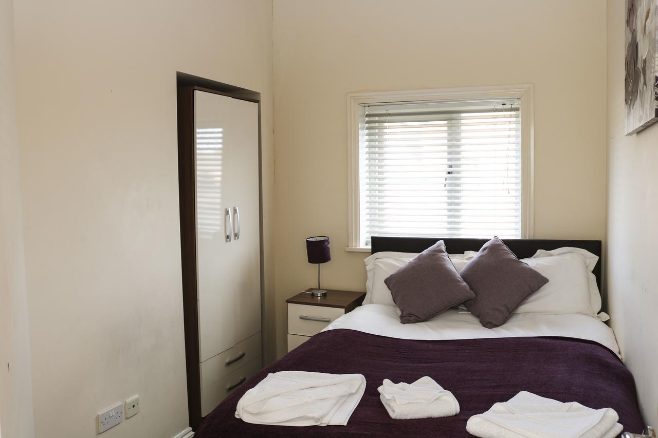 Parks Nest 5 Apartment Kingston upon Hull Exterior photo