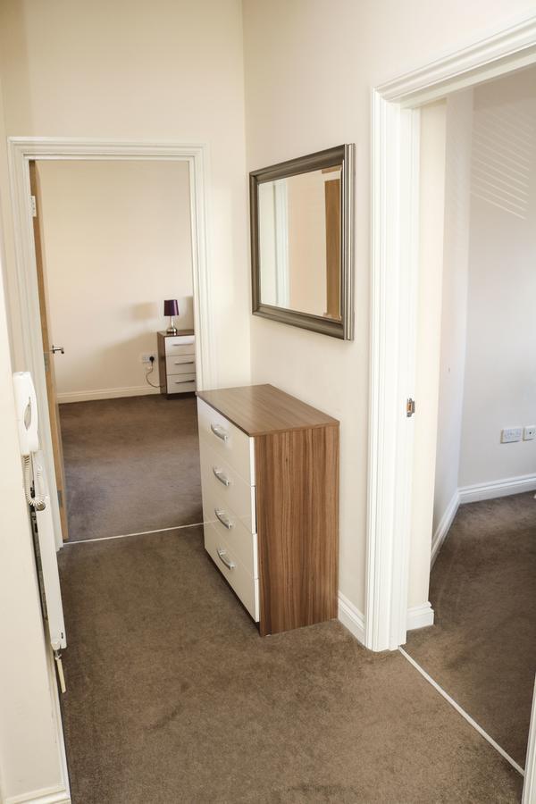 Parks Nest 5 Apartment Kingston upon Hull Exterior photo